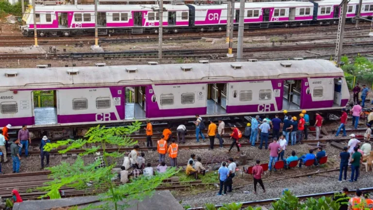 Mumbai-train-accident